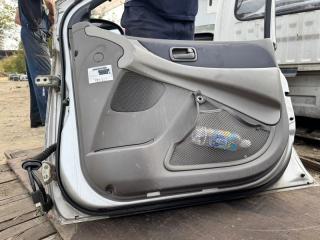 Дверь правая передняя NISSAN TINO V10 2 ракурс