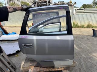 Фото запчасти дверь задняя правая NISSAN TINO контрактная запчасть Запчасть дверь задняя правая NISSAN TINO