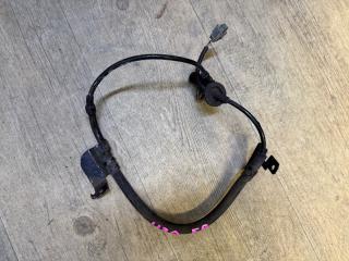 Запчасть датчик abs передний правый NISSAN BASSARA