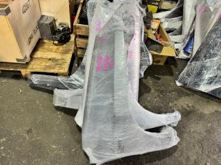 Запчасть крыло переднее правое SUZUKI AERIO