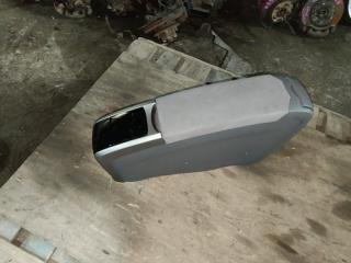 Бардачок между сиденьями TOYOTA PRIUS