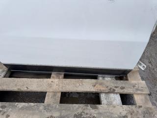 Дверь правая задняя MITSUBISHI DION CR9W COLOR W13 2 ракурс
