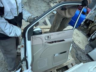 Дверь правая передняя MITSUBISHI DION CR9W COLOR W13 3 ракурс