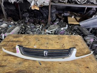 Решетка радиатора TOYOTA RAUM