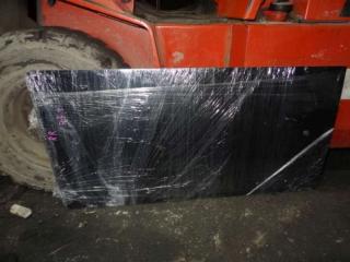 Стекло собачника заднее правое HONDA STEP WAGON