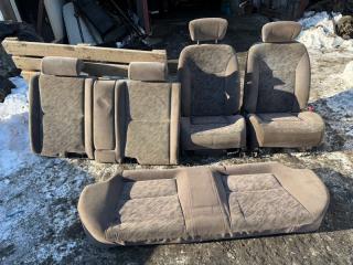 Сидения комплект TOYOTA CORONA