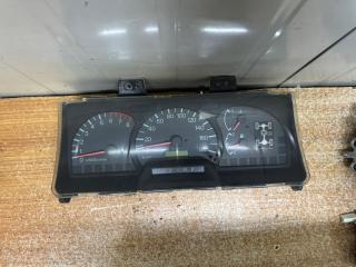 Щиток приборов MITSUBISHI DELICA