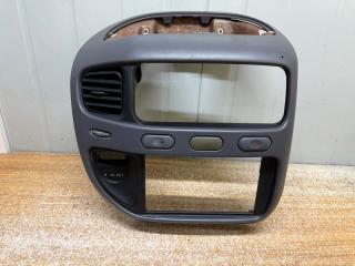 Консоль магнитофона MITSUBISHI DELICA