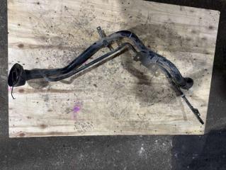 Заливная горловина топливного бака NISSAN X-TRAIL