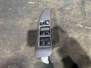 Блок управления стеклоподъемниками передний правый NISSAN BLUEBIRD