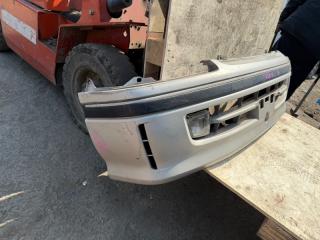 Бампер передний TOYOTA HIACE KZH106 2MOD-52119-26200 2 ракурс