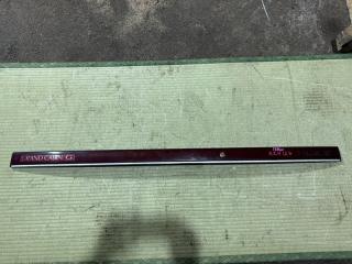 Накладка 5-й двери TOYOTA HIACE KZH126 76845-26010 контрактная