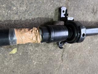 Карданный вал задний NISSAN PRESAGE VNU30 KA24, YD25 37000-AD300 2 ракурс