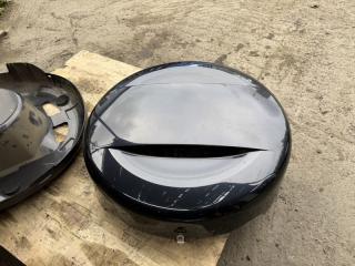 Колпак запасного колеса SUZUKI ESCUDO TDA4W 3 ракурс