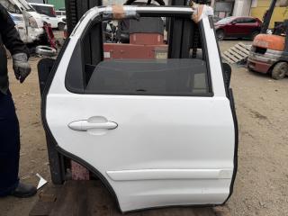 Запчасть дверь задняя правая MAZDA TRIBUTE