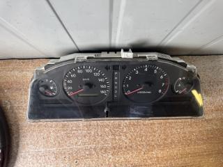 Щиток приборов TOYOTA CARINA