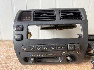 Климат-контроль TOYOTA SPRINTER AE100 2 ракурс Климат-контроль TOYOTA SPRINTER AE100 2 ракурс