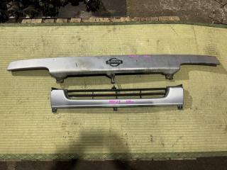 Решетка радиатора NISSAN ATLAS F23 1MODEL 2 ракурс