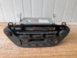Магнитофон TOYOTA VISTA SV50 86120-32501 3 ракурс