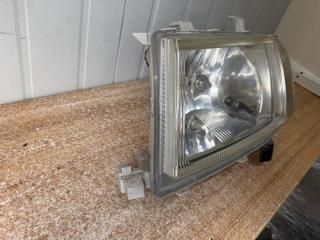 Фара левая TOYOTA PROBOX NCP58 52075 5 ракурс