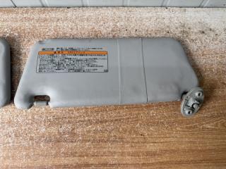 Козырек солнцезащитный TOYOTA WISH ZNE10 3 ракурс