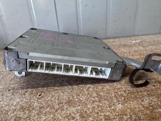 Блок efi TOYOTA IPSUM ACM26 2AZ-FE 89661-44240 3 ракурс