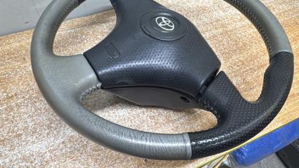 Руль с airbag TOYOTA VITZ NCP13 RS 3 ракурс