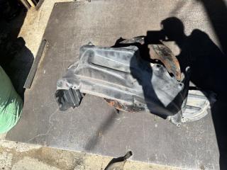 Подкрылок правый передний TOYOTA ESTIMA ACR30 53875-28090 3 ракурс
