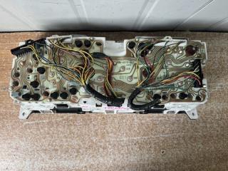 Щиток приборов MITSUBISHI DELICA PD6W 6G72 MR406801 3 ракурс Щиток приборов MITSUBISHI DELICA PD6W 6G72 MR406801 3 ракурс