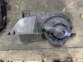 Мотор печки MAZDA BONGO FRIENDEE SGLR 5026101603 3 ракурс Мотор печки MAZDA BONGO FRIENDEE SGLR 5026101603 3 ракурс