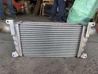 Радиатор интеркулера MITSUBISHI CANTER FBA00 4P10 2 ракурс