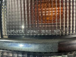 Стоп-сигнал правый TOYOTA HIACE KZH106 2662 4 ракурс