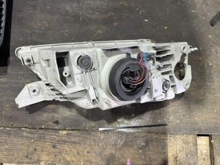Фара левая MAZDA PREMACY CP8W P0286 3 ракурс