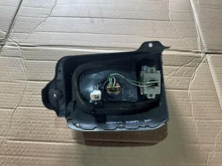 Стоп-сигнал правый TOYOTA HIACE REGIUS KCH46 2665 2 ракурс