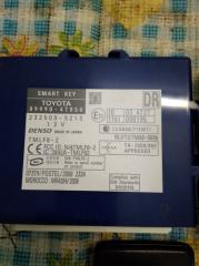 Замок зажигания Toyota Prius ZVW30 2ZRFXE 8999047050, 8953575010 2 ракурс