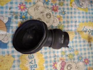 Пыльник рулевой колонки Toyota Prius ZVW30 2ZRFXE 4526812120 2 ракурс