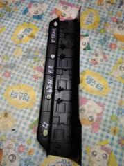 Накладка на порог правая передняя Nissan X-Trail NT31 MR20DE 76951JG00A 2 ракурс