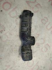 Патрубок воздушного фильтра Hyundai Porter D4CB 281384F050 2 ракурс