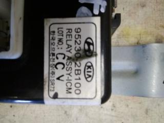 Блок управления Hyundai Santa Fe CM D4EB 952302b100 2 ракурс