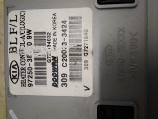 Блок управления климат-контролем Kia Sorento BL D4CB 972503E060 4 ракурс