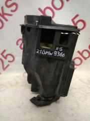 Блок предохранителей BMW X5 E53 M54B30 61358379122 3 ракурс