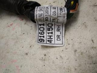 Проводка двери правая передняя Hyundai Grand Starex TQ D4CB 916014h150 2 ракурс