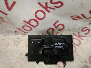 Подставка под аккумулятор Kia Sorento BL D4CB 371503E000 1 ракурс
