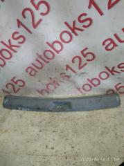 Накладка замка багажника Hyundai Santa Fe CM D4EB 857752B000 3 ракурс