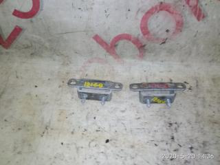 Петля дверная Hyundai Grand Starex TQ D4CB 1 ракурс Петля дверная Hyundai Grand Starex TQ D4CB 1 ракурс