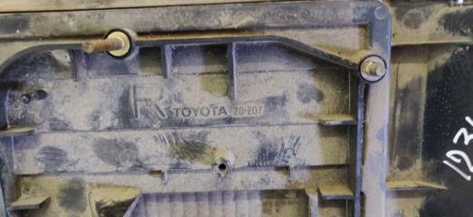 Стоп-вставка правая Toyota Corona 170 20207 4 ракурс