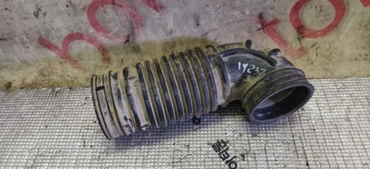 Патрубок воздушного фильтра Kia Bongo PU J3 282364e030 2 ракурс