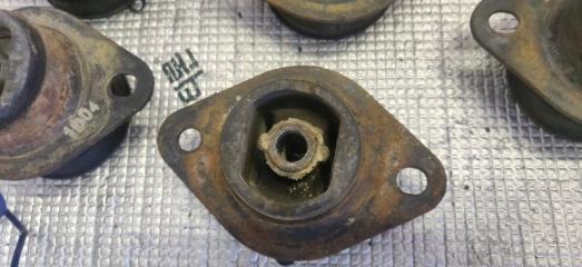 Подушка кузова Kia Bongo PU J3 k60g39940 2 ракурс