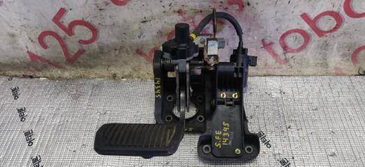 Педаль тормоза Hyundai Santa Fe CM D4EB 327152b500, dh328204d600 2 ракурс