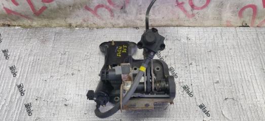 Педаль тормоза Hyundai Santa Fe CM D4EB 327152b500, dh328204d600 5 ракурс
